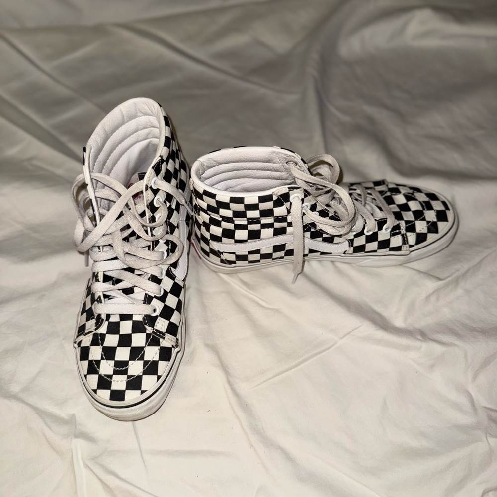 Custom Vans - image 1